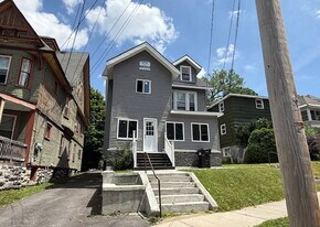 433 Columbus Ave in Syracuse, NY - Building Photo
