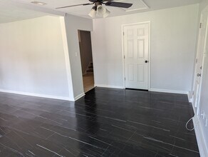 328 Southgate Ave in Virginia Beach, VA - Building Photo - Building Photo