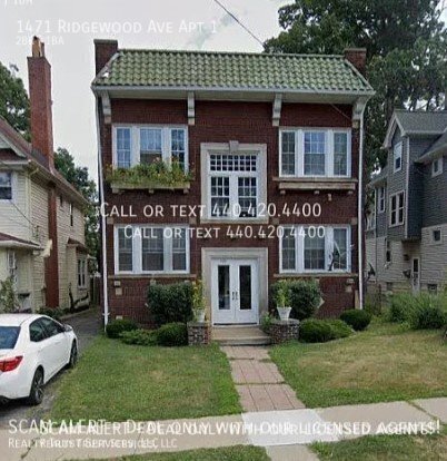 1471 Ridgewood Ave in Lakewood, OH - Building Photo