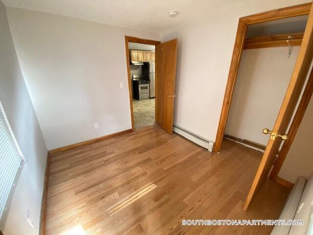 11 Carpenter St in Boston, MA - Building Photo
