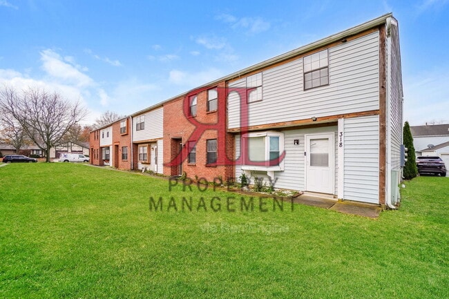 320 Crosswind Dr in Westerville, OH - Foto de edificio - Building Photo