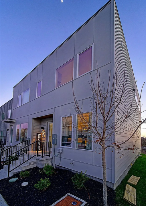 64 Fern Ave in Nashville, TN - Building Photo