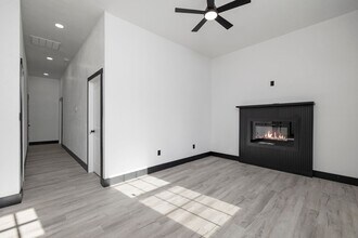 217 W Ramsey in Buffalo, MO - Building Photo - Building Photo