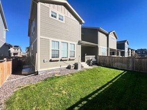 17837 Gallup St in Broomfield, CO - Foto de edificio - Building Photo