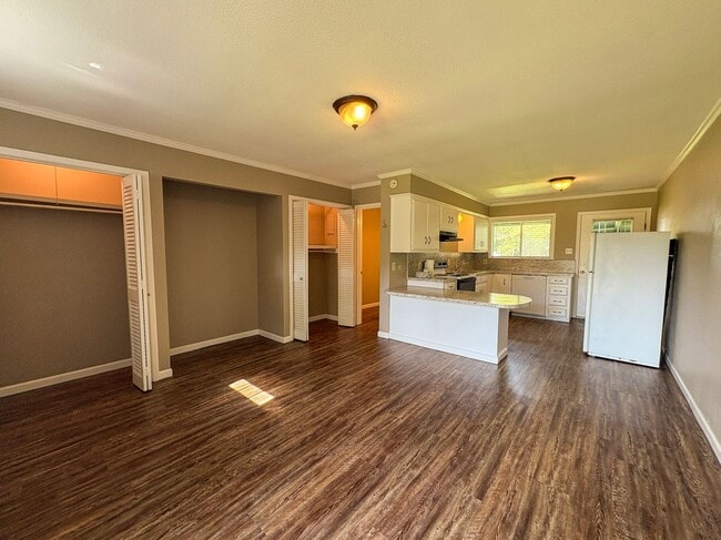 property at 11488 TX-248 Spur