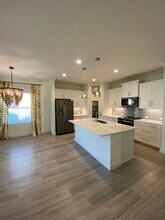 16966 Rosedown Glen in Parrish, FL - Building Photo - Building Photo