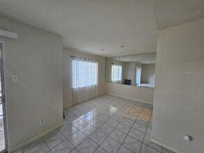 7900 Westheimer Rd in Houston, TX - Building Photo - Building Photo