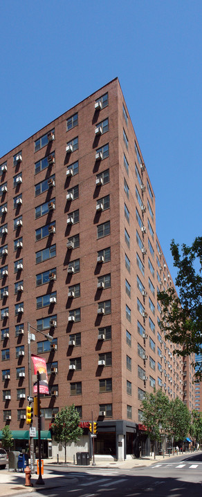 Riverwest Condominiums in Philadelphia, PA - Foto de edificio