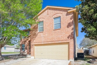 9475 Mulberry Path in San Antonio, TX - Foto de edificio - Building Photo