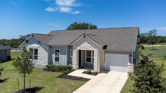 125 Surfside St in San Marcos, TX - Building Photo - Building Photo