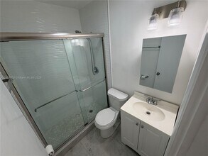 400 Minorca Ave in Coral Gables, FL - Building Photo - Building Photo