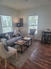 1321 W North B St in Tampa, FL - Building Photo - Building Photo