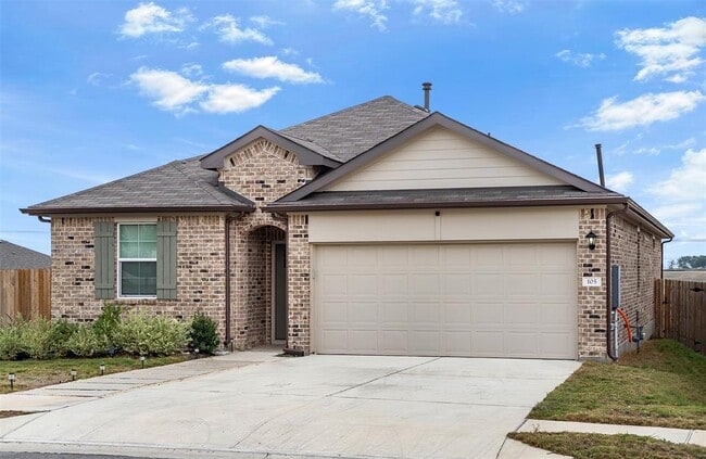 105 Escala Wy in San Marcos, TX - Building Photo - Building Photo