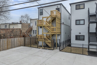 6440 S Evans Ave in Chicago, IL - Foto de edificio - Building Photo