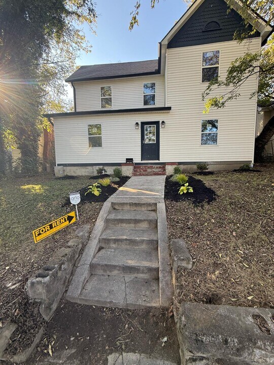 2827 E 5th Ave in Knoxville, TN - Building Photo