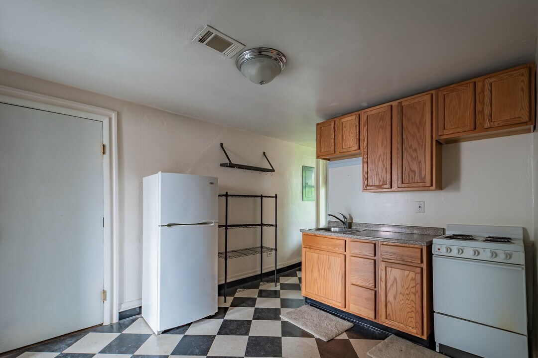 86 S 15th St in Pittsburgh, PA - Building Photo