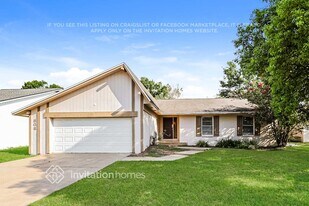 808 Black Knight Dr in Valrico, FL - Building Photo