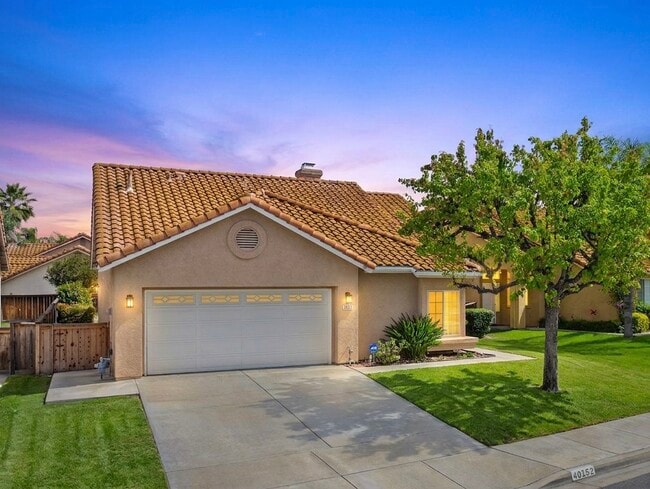 property at 40152 Valeriana Ct