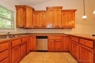 324 Whetstone Way-Unit -324 in Jackson, MO - Building Photo - Building Photo