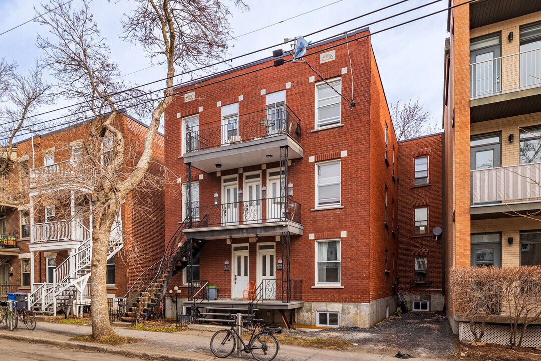 5547-5557 3E Av in Montréal, QC - Building Photo