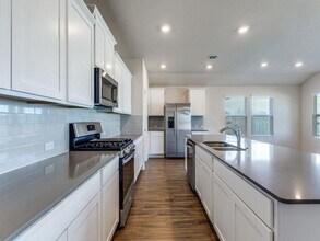 114 Isaac Millsaps Trl in Bastrop, TX - Building Photo - Building Photo