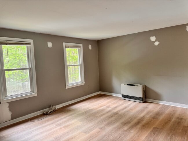 30 Roy St in Raymond, NH - Building Photo - Building Photo