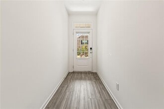 892 Edwin Ln in Buford, GA - Building Photo - Building Photo