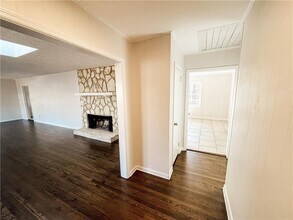 359 N Victoria Rd in Woodstock, GA - Building Photo - Building Photo