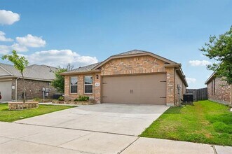 9217 Leveret Ln in Fort Worth, TX - Building Photo - Building Photo