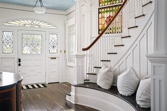 1112 Broadway Avenue J in Galveston, TX - Foto de edificio - Building Photo