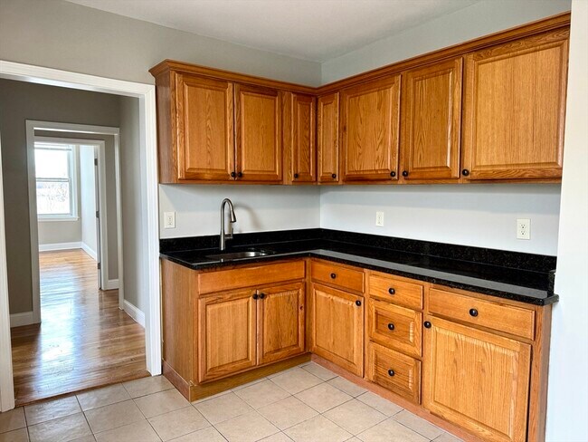 56 Estes St in Lynn, MA - Building Photo - Building Photo