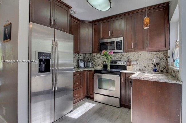 property at 320 SW 11th Ct
