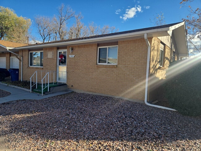 property at 502 Yale Pl