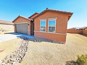 3587 E Polk Ave in Pahrump, NV - Building Photo - Building Photo