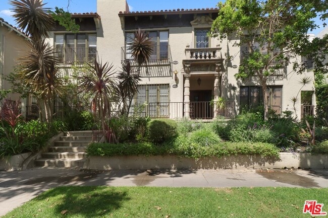 property at 175 N Sycamore Ave