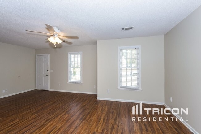 516 Kenton Dr in Irmo, SC - Building Photo - Building Photo