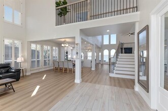 6218 Lincolnshire Ln in Rockwall, TX - Foto de edificio - Building Photo