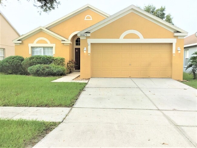 property at 10625 Cami Ct