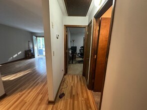 103 Lovely Mt Dr in Radford, VA - Building Photo - Building Photo