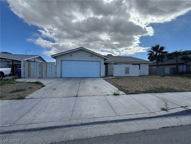 5791 Brisbane Pl in Las Vegas, NV - Foto de edificio - Building Photo