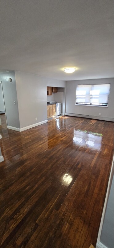 5 Rhode Island Ave in East Orange, NJ - Building Photo - Building Photo