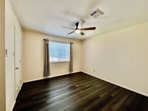 3823 Elkins Rd in Sugar Land, TX - Building Photo - Building Photo