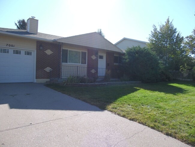 7001 Windsor Blvd in Cheyenne, WY - Building Photo - Building Photo