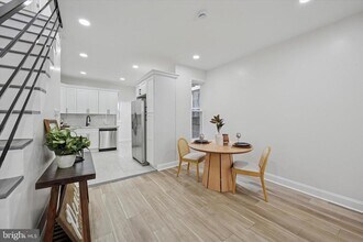 1526 N Hollywood St in Philadelphia, PA - Building Photo - Building Photo