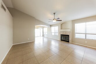 8420 W Bloomfield Rd in Peoria, AZ - Building Photo - Building Photo