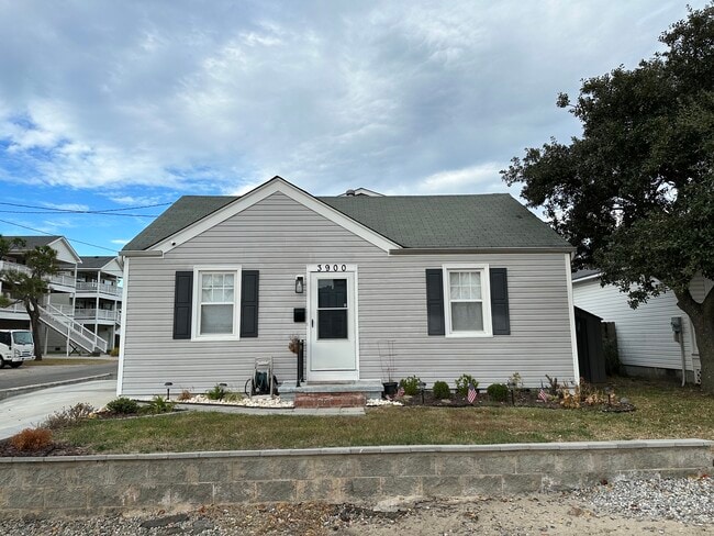 property at 3900 Pleasant Ave