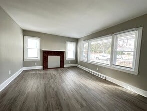 512 Pleasant St in South Hill, VA - Building Photo - Building Photo