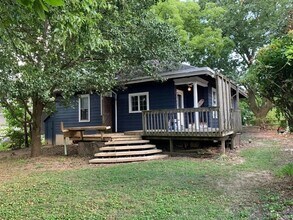 1914 Hopkins Ave in Cincinnati, OH - Building Photo - Building Photo