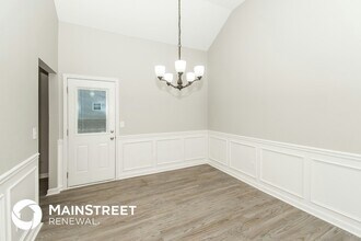 987 Brisley Cir in Hampton, GA - Building Photo - Building Photo