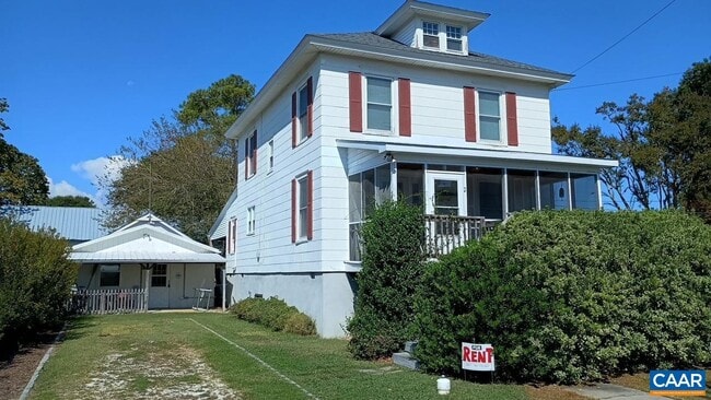 2 Brooklyn Ave in Wachapreague, VA - Building Photo - Building Photo
